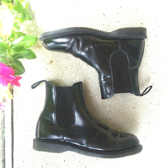 Dr. Martens Shoes - DR. MARTENS Flora Chelsea Leather Ankle Boots